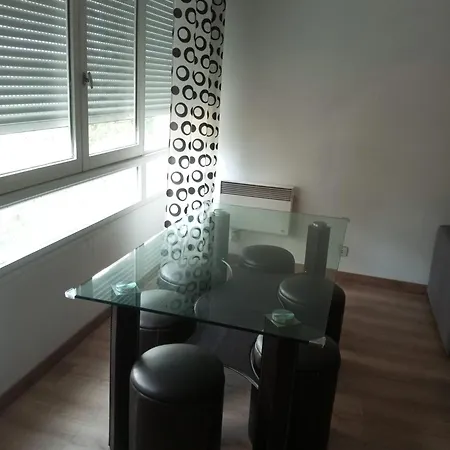 Apartment Grand 25 Min Paris Porte Maillot